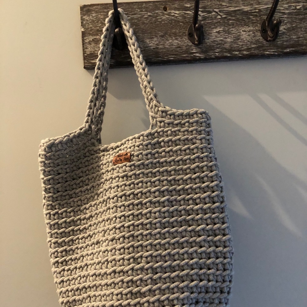 Crochet tote - Picture 4 of 4